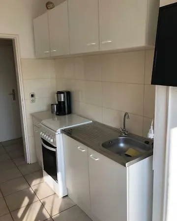Mook Apartment *